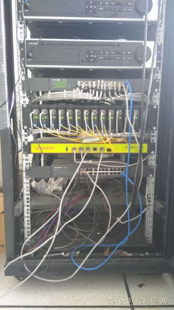 1740693393